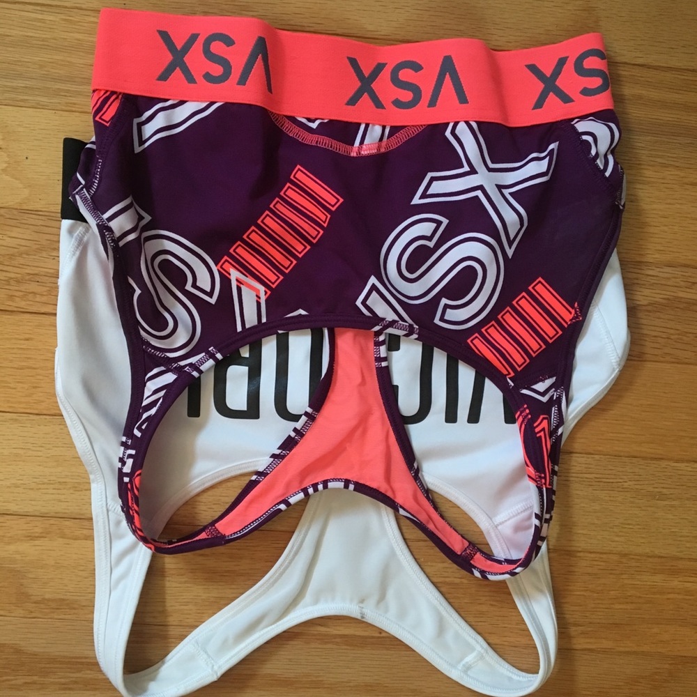 Victoria’s Secret Sports Bra 2PC